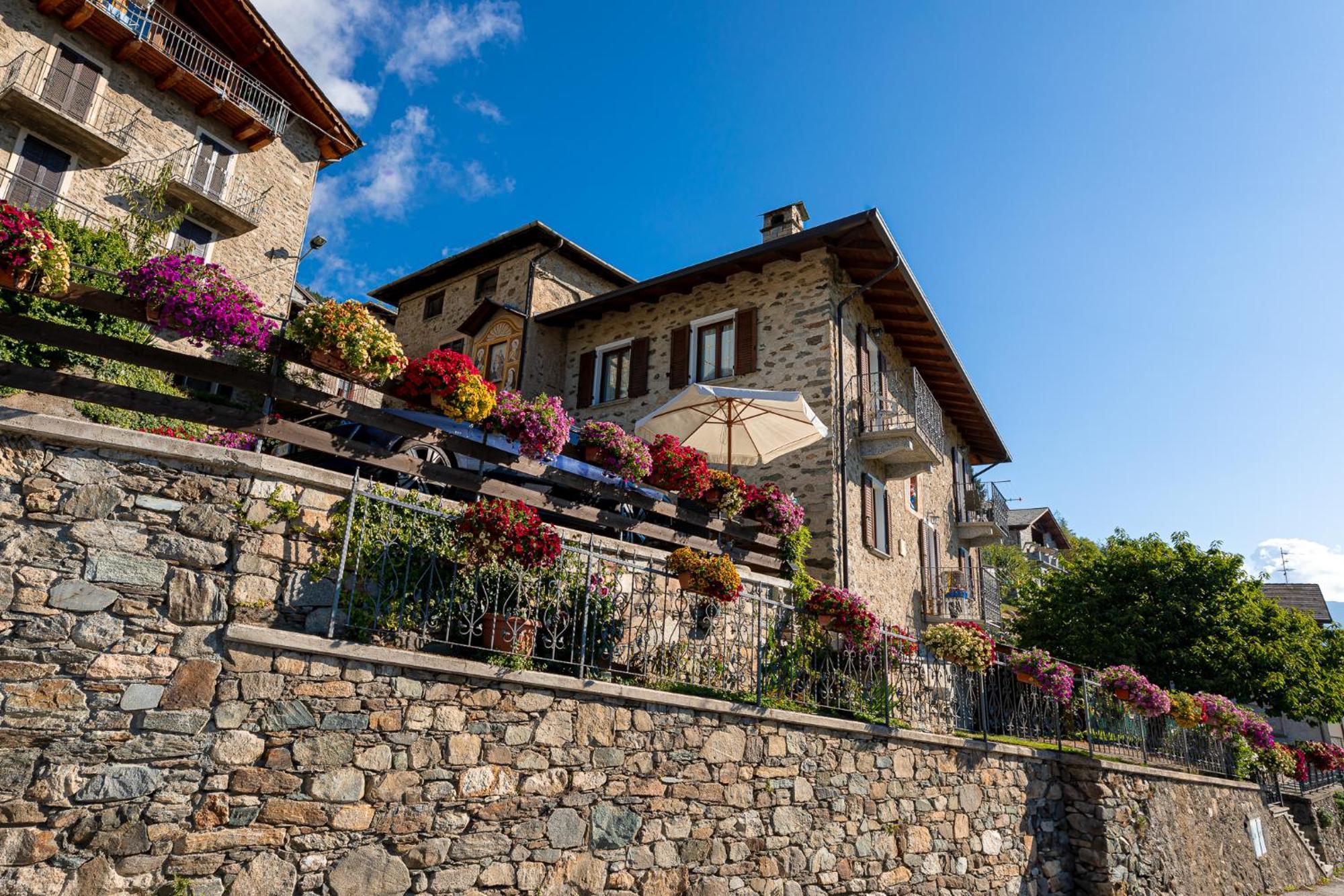 Casa Vacanza Da Ghislin Teglio Værelse billede